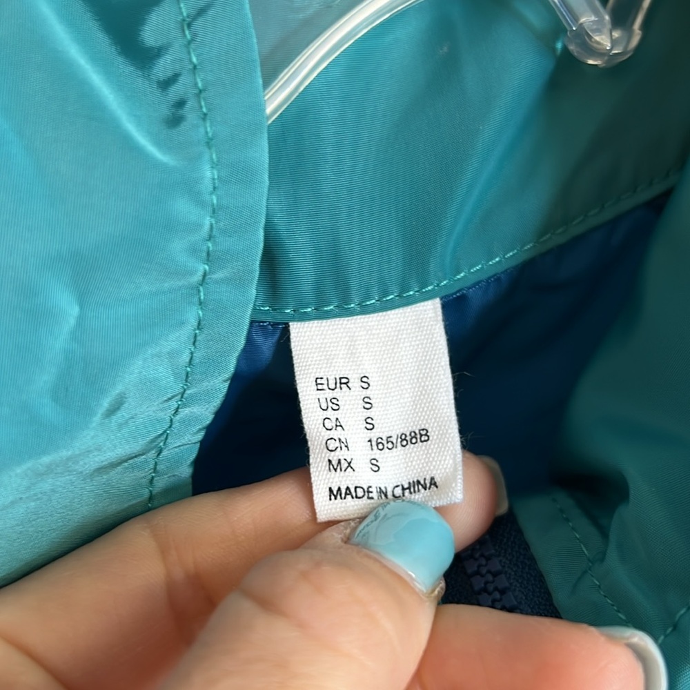 Amazon Colorblock Lightweight Packable Windbreaker- S - Picture 5 of 6